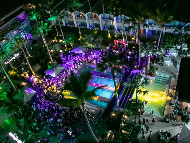 one hot summer weekend la concha pool party